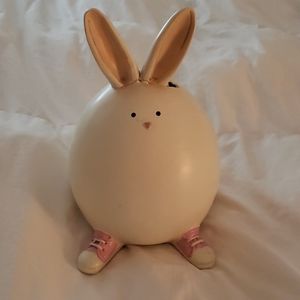 Ceramic Bunny Decor - Slightly damaged